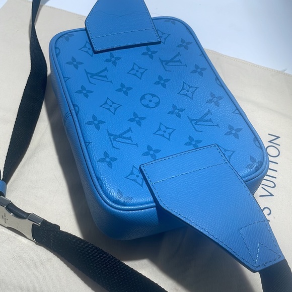 Louis Vuitton Outdoor Messenger Monogram Taigarama Bumbag Cross Body - Picture 3 of 14